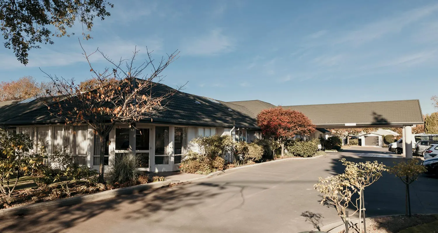Life at Elms Court on Middlepark